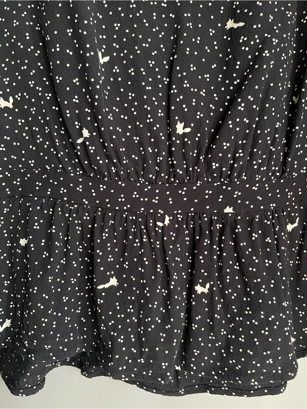DES PETITS HAUTS Black Long Sleeve Peplum Button Top with White Micro Print - Picture 10 of 15